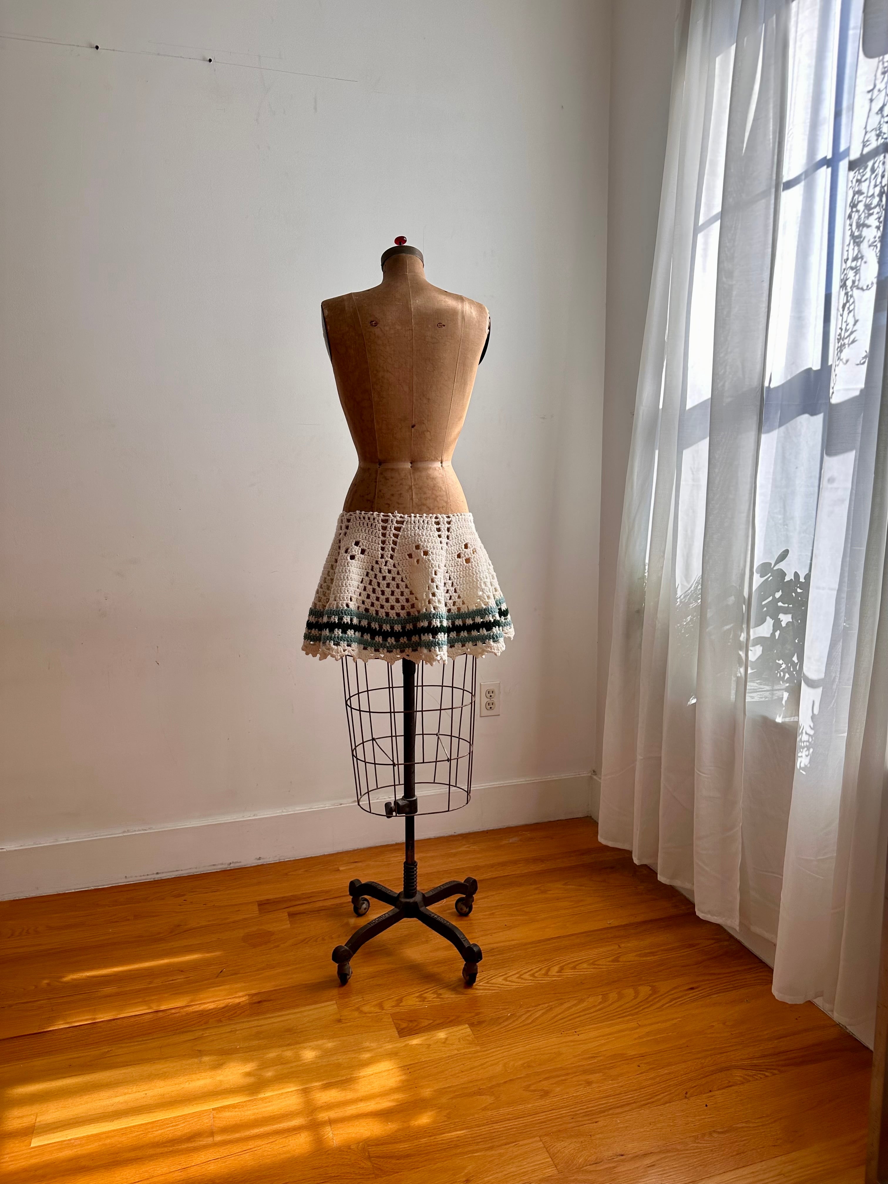 Jackie Skirt