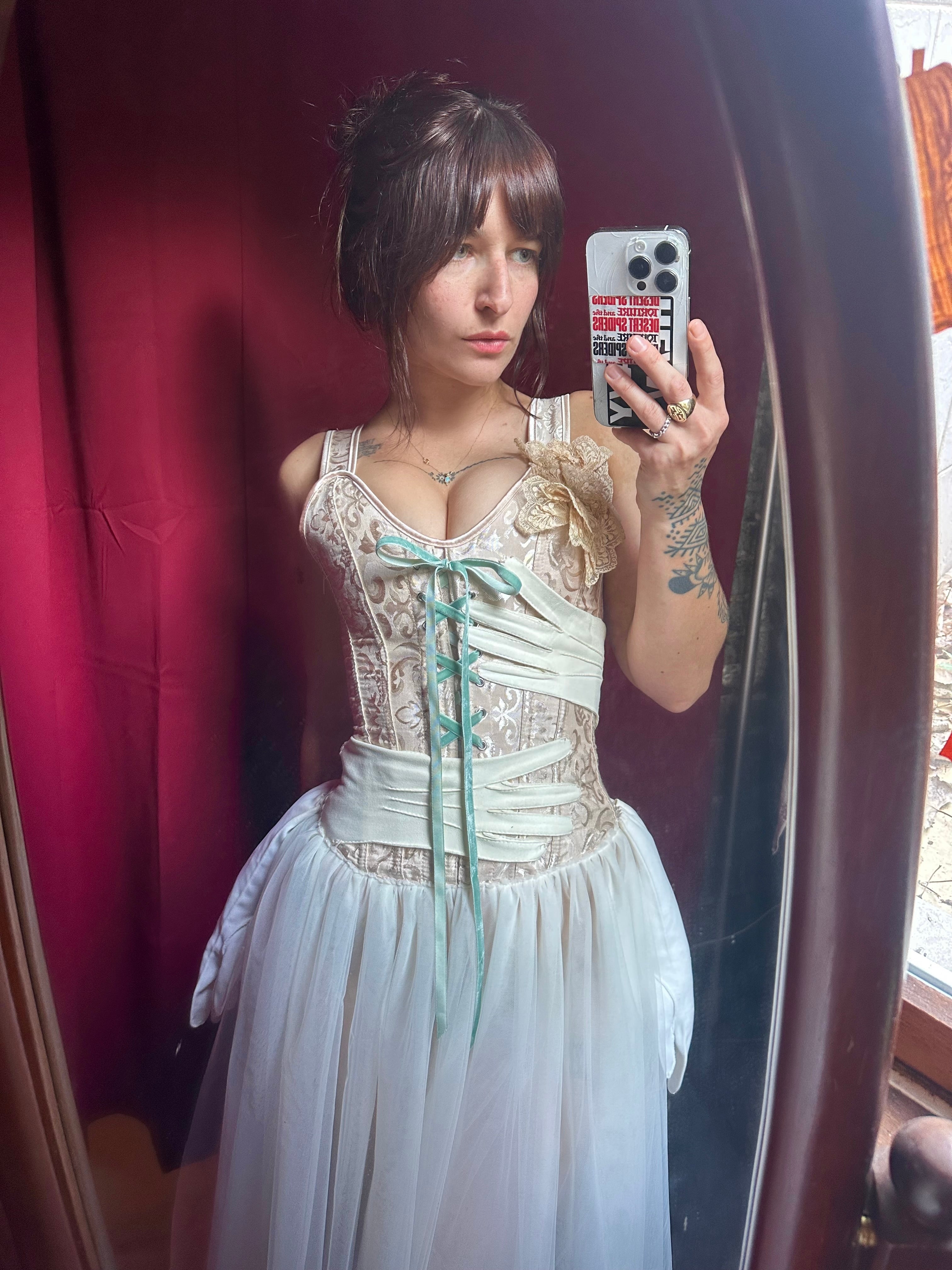 Bonnie Gown