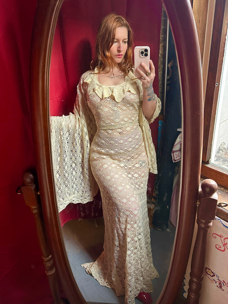 Fiona Dress – By Liv Handmade