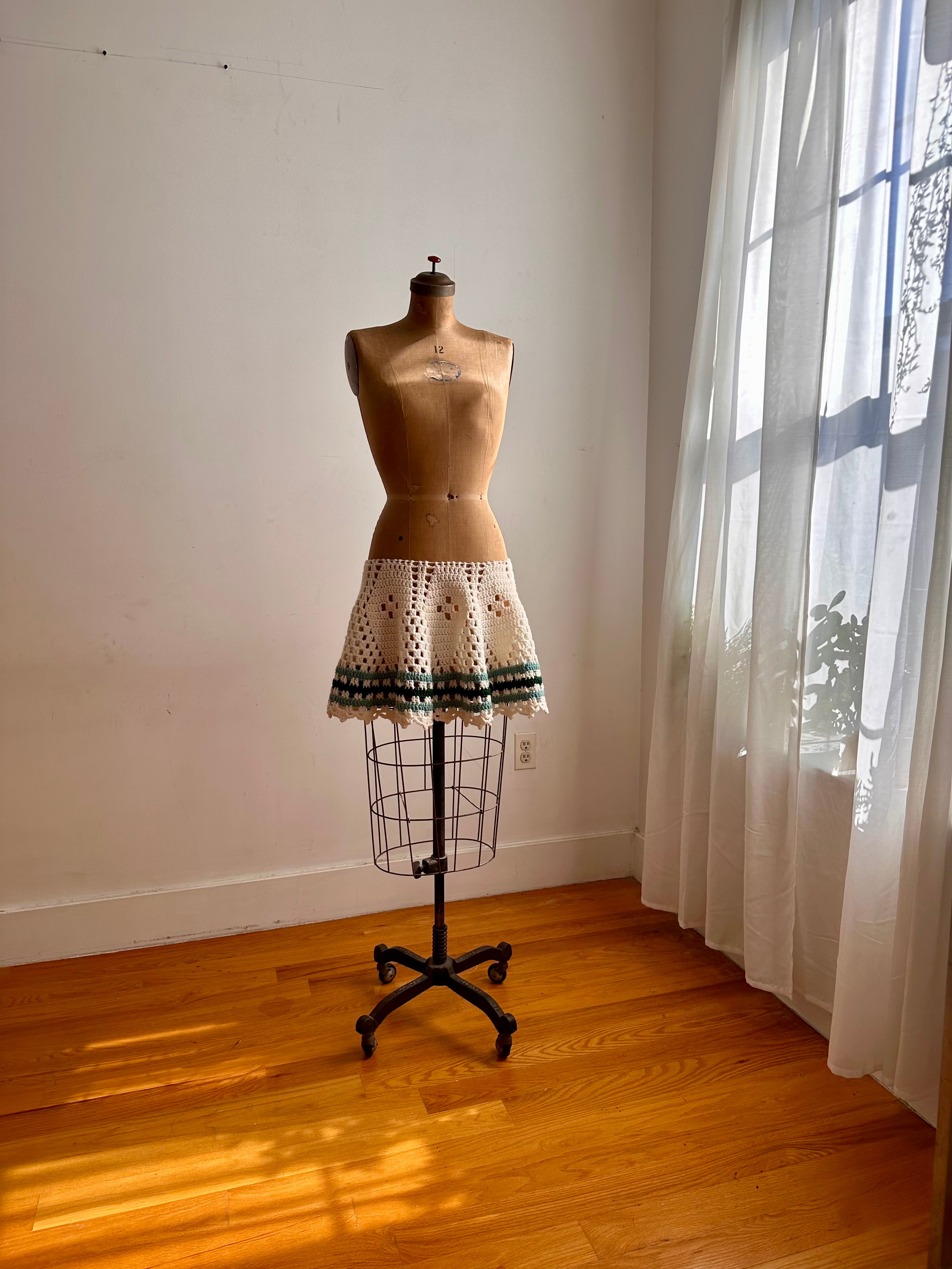 Jackie Skirt