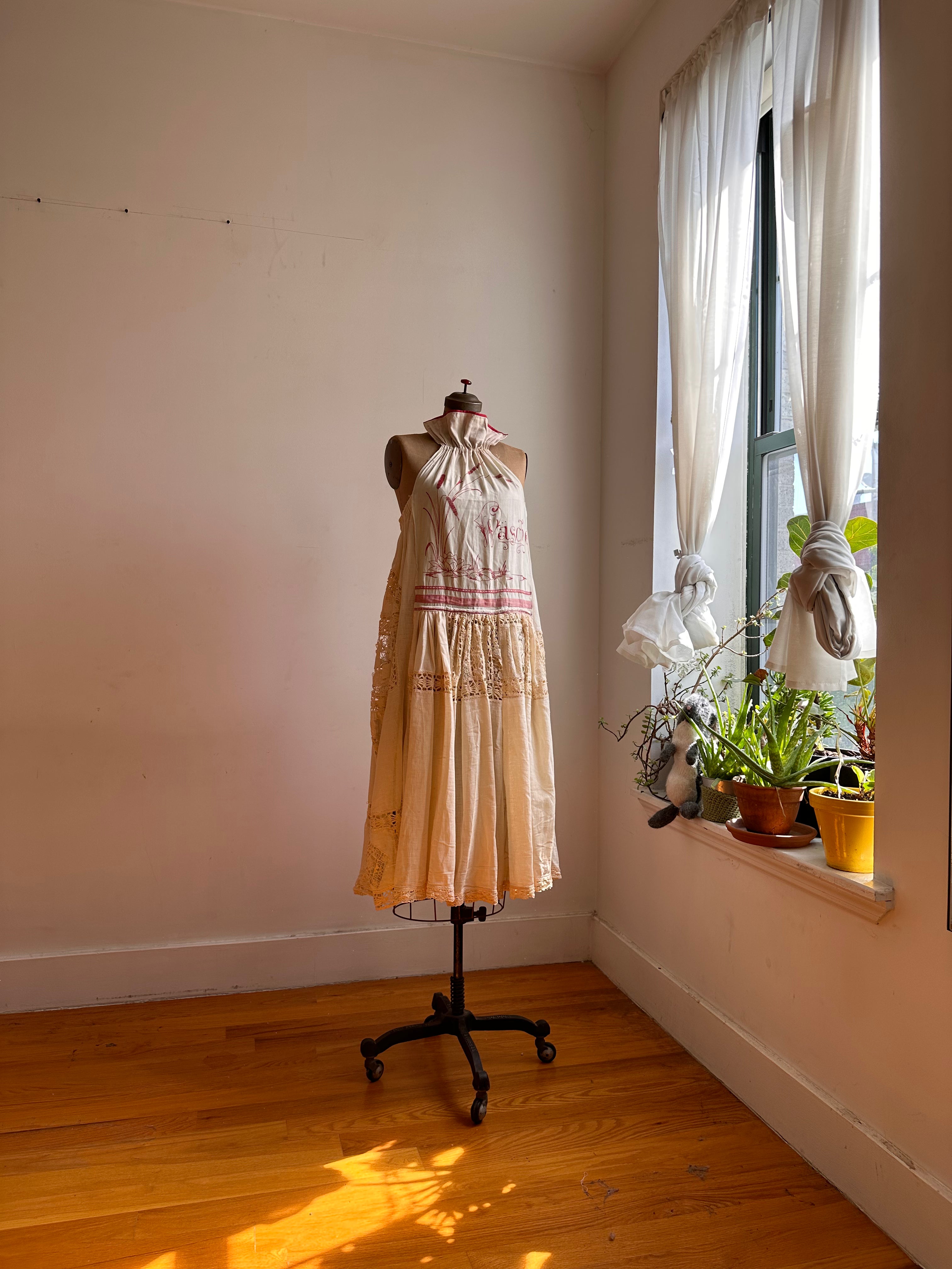 Winnie Dress