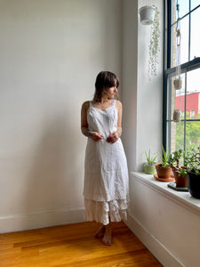 Victoria Slip