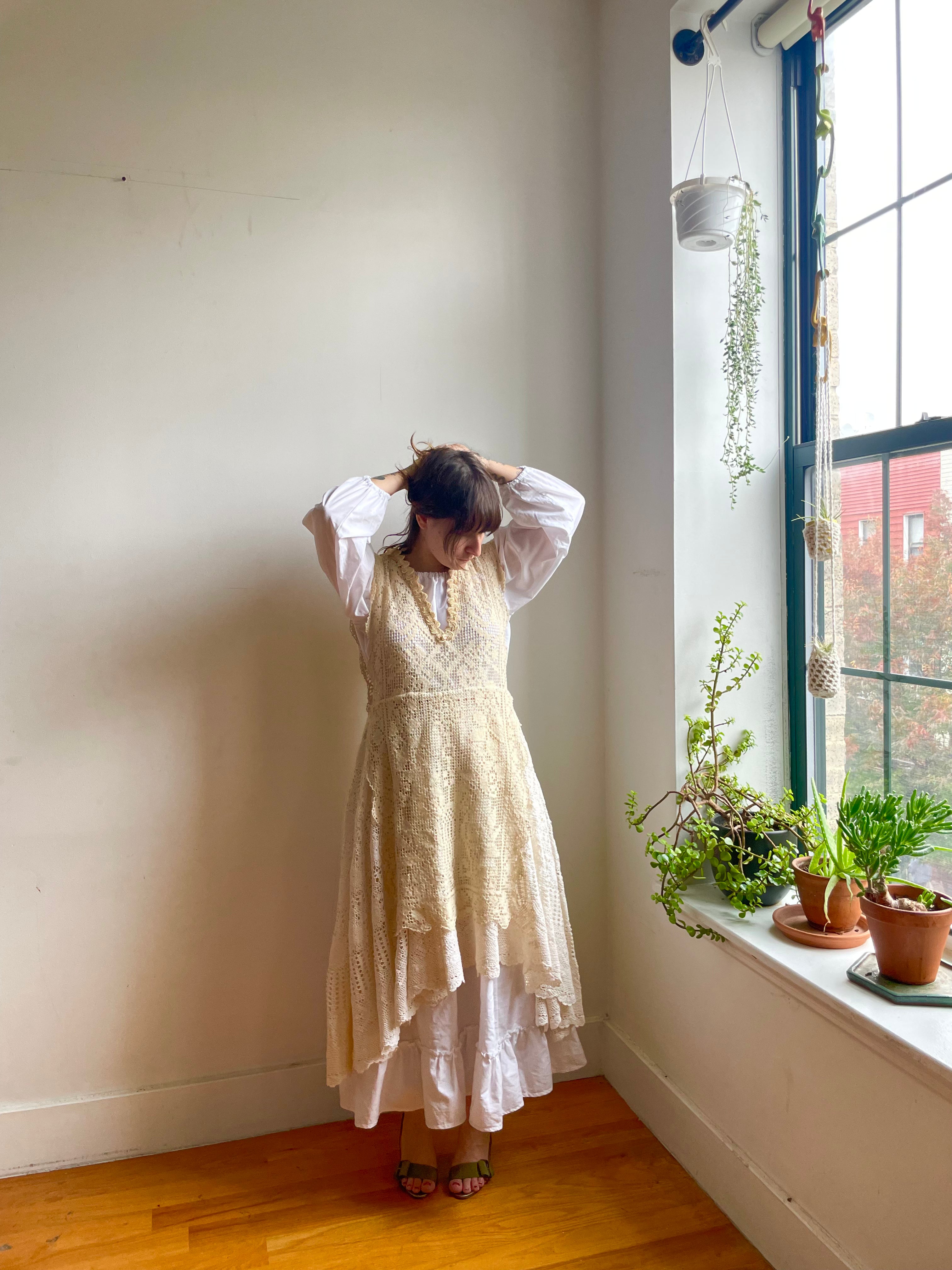 Alma Dress