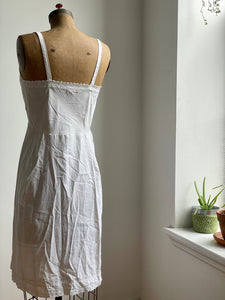 Victoria Slip